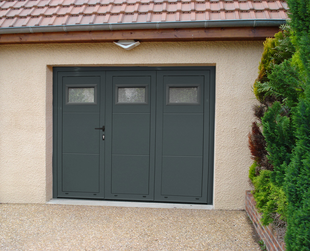 portes de garage à vantaux